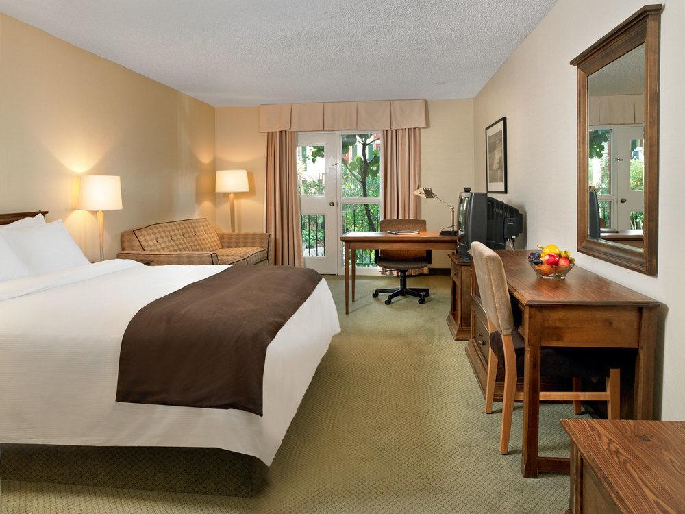 Sandman Signature Lethbridge Lodge Bagian luar foto